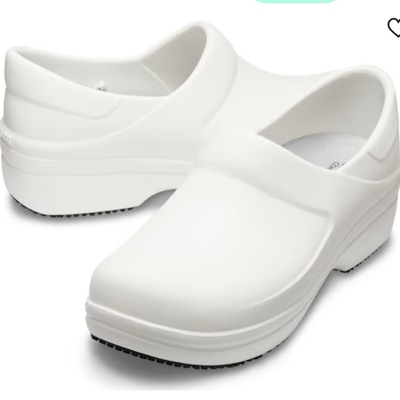 Crocs - Picture 2 of 5